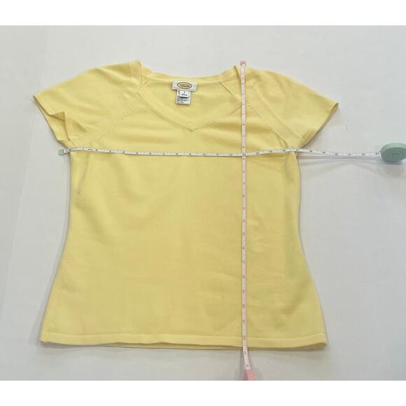 Talbots Cotton Blend Butter Yellow Short Sleeve V-Neck Sweater, Size S - Picture 7 of 9
